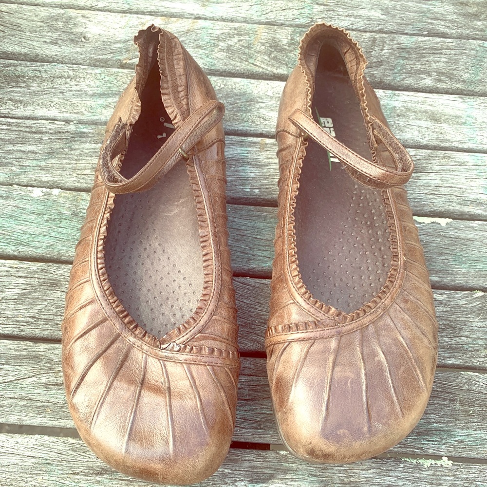 earth shoes